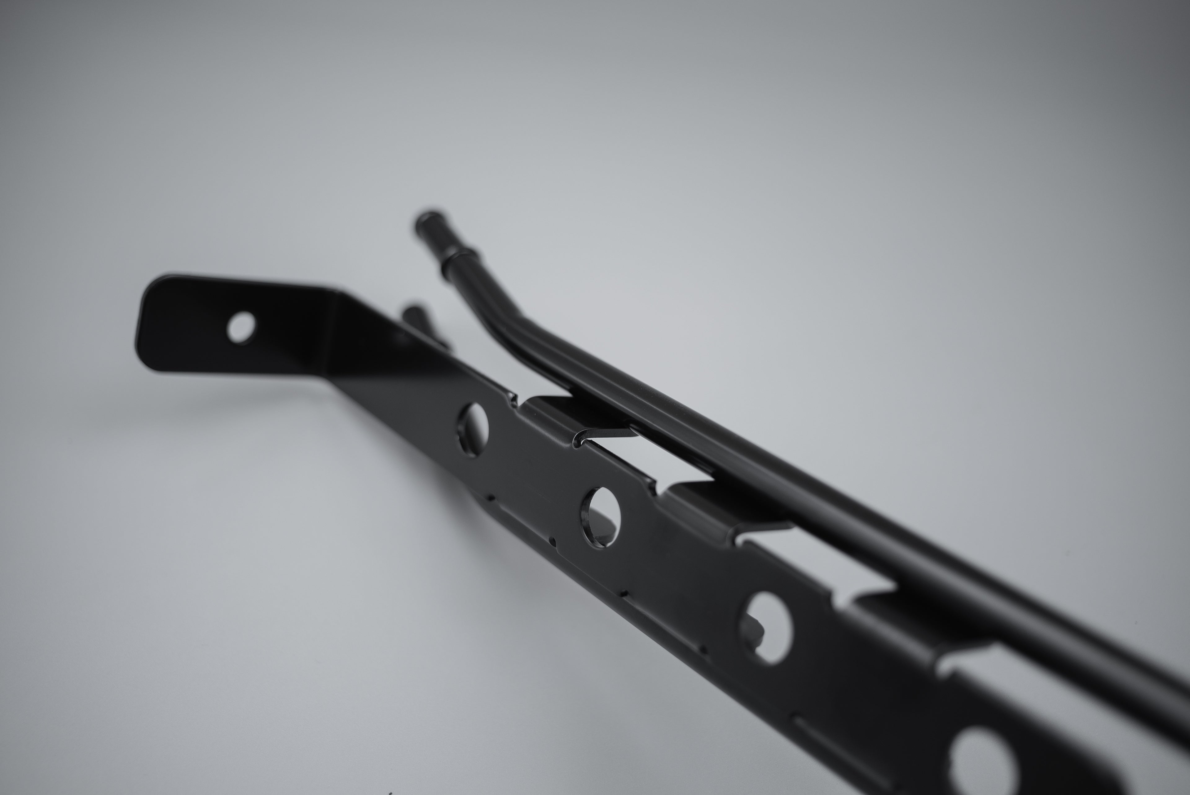 Truck DEF PIPE(23484063)